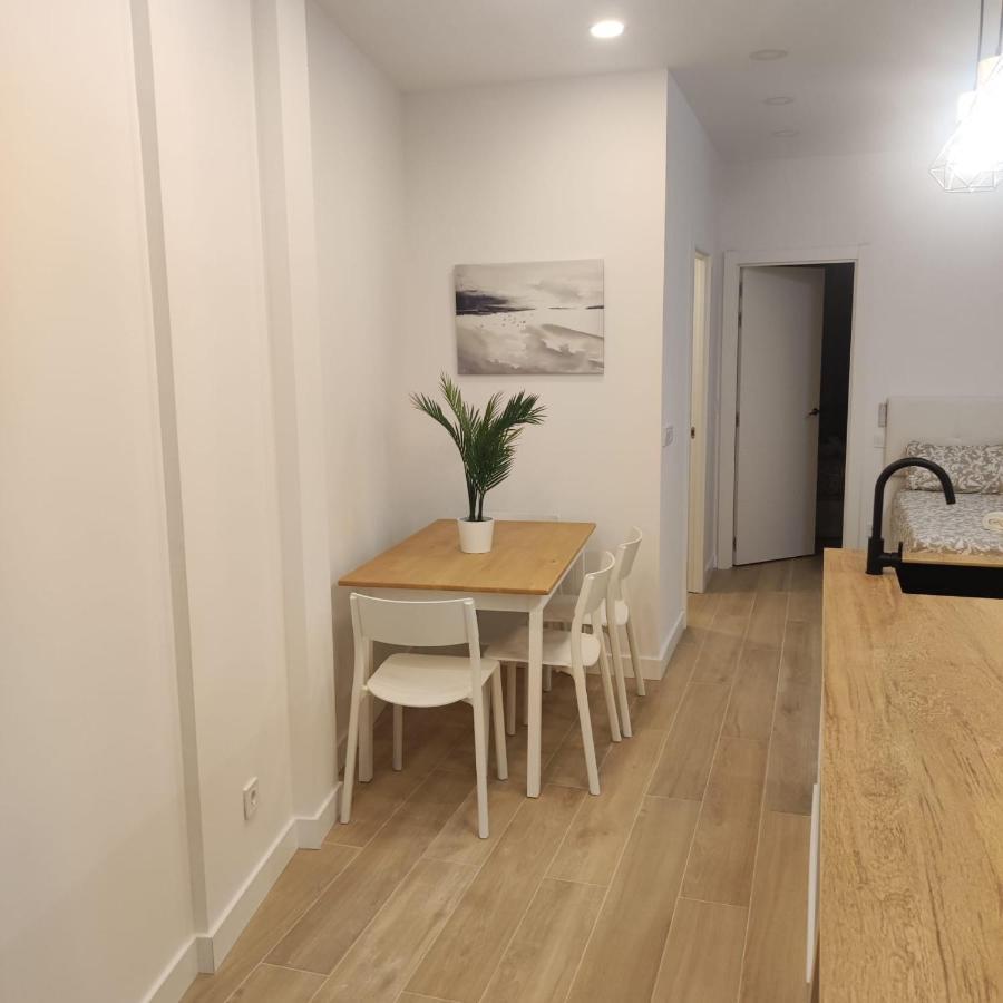 Av. Asturias Apartamento Madrid Exterior photo
